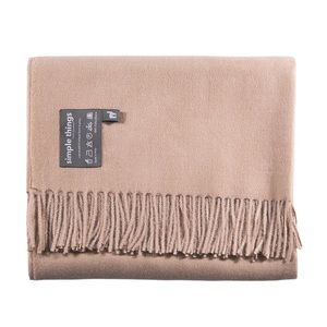 NWT!  SimpleThings, Alpaca Throw Blanket with Fringe, Oatmeal